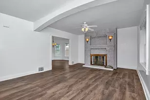 1057 W Park Front St, Joliet, IL 60436 - Photo 5