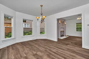 1057 W Park Front St, Joliet, IL 60436 - Photo 11