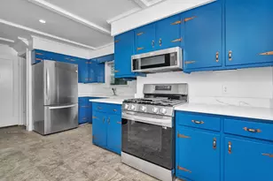 1057 W Park Front St, Joliet, IL 60436 - Photo 13