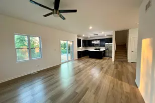 20912 Barker St, Lynwood, IL 60411 - Photo 11