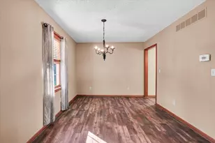 605 Craig Dr, Mahomet, IL 61853 - Photo 21