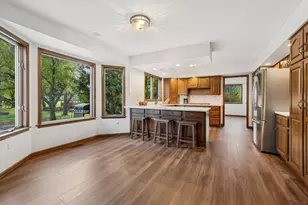 21839 Cambridge Dr, Kildeer, IL 60047 - Photo 9