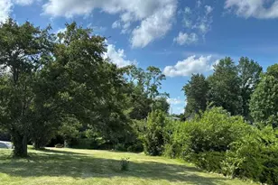 802 W Main St, La Harpe, IL 61450 - Photo 3