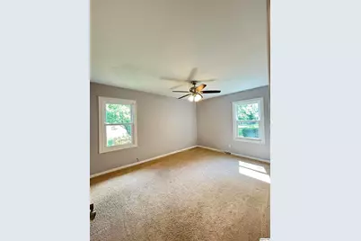 802 W Main Street, La Harpe, IL 61450 - Photo 21