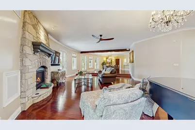 570 Hathaway Circle, Lake Forest, IL 60045 - Photo 5