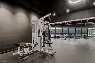 5415 N Sheridan Rd, Chicago, IL 60640 - Photo 17