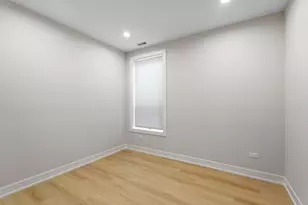 5006 S Prairie Ave, Chicago, IL 60615 - Photo 13