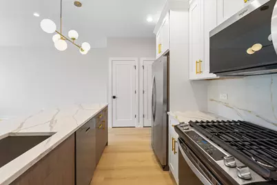 5006 S Prairie Avenue, Chicago, IL 60615 - Photo 9