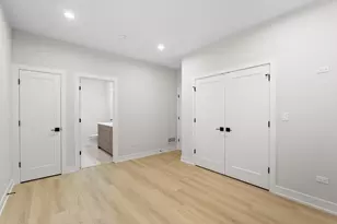 5006 S Prairie Ave, Chicago, IL 60615 - Photo 17