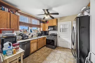 10745 S Church St, Chicago, IL 60643 - Photo 9