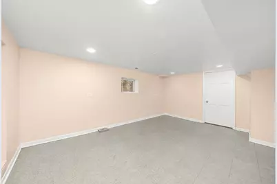 8100 S Houston Avenue, Chicago, IL 60617 - Photo 39