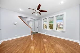 8100 S Houston Ave, Chicago, IL 60617 - Photo 9