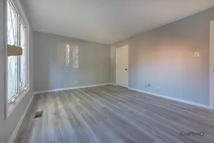 669 Chappel Ave, Calumet City, IL 60409 - Photo 15