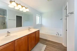 220 Stearn Dr, Genoa, IL 60135 - Photo 25