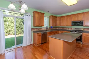 220 Stearn Dr, Genoa, IL 60135 - Photo 9