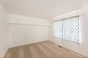 220 Stearn Dr, Genoa, IL 60135 - Photo 31