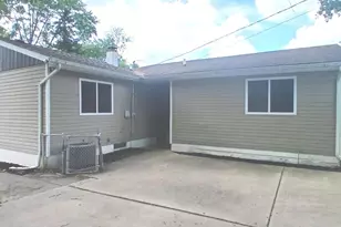 1763 Reichert Ave, Sauk Village, IL 60411 - Photo 9