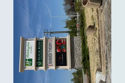 3625 Rock Creek Boulevard, Joliet, IL 60431 - Photo 27