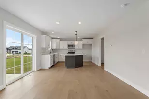 21 Meadow Dr, Monticello, IL 61856 - Photo 11