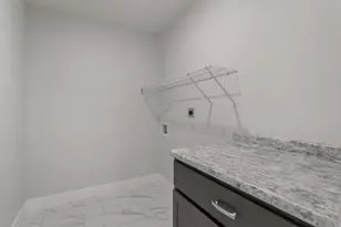 21 Meadow Dr, Monticello, IL 61856 - Photo 31