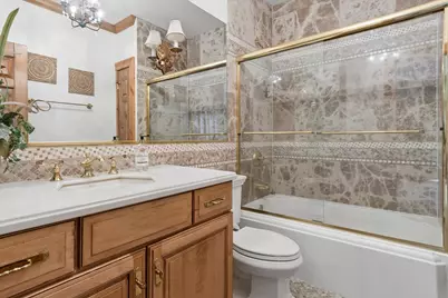 9 Squire Lane, Saint Charles, IL 60174 - Photo 17