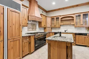 9 Squire Ln, Saint Charles, IL 60174 - Photo 11