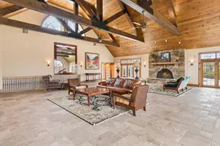 9 Squire Ln, Saint Charles, IL 60174 - Photo 7
