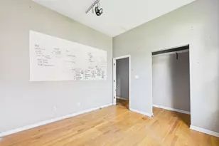 2933 W Wilcox St, Chicago, IL 60612 - Photo 9