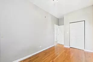 2933 W Wilcox St, Chicago, IL 60612 - Photo 19