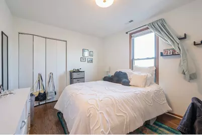 1753 W Cornelia Avenue, Chicago, IL 60657 - Photo 9