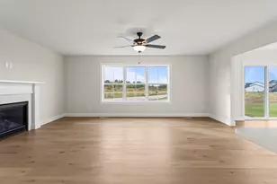 25 Meadow Dr, Monticello, IL 61856 - Photo 15