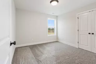 25 Meadow Dr, Monticello, IL 61856 - Photo 29