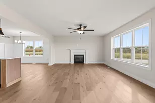 25 Meadow Dr, Monticello, IL 61856 - Photo 17