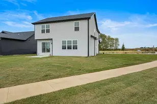 25 Meadow Dr, Monticello, IL 61856 - Photo 41