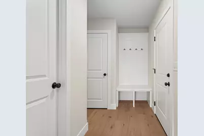 25 Meadow Drive, Monticello, IL 61856 - Photo 21