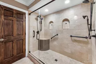 6918 Inverway Dr, Lakewood, IL 60014 - Photo 51