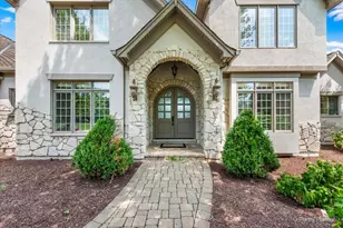 6918 Inverway Dr, Lakewood, IL 60014 - Photo 3