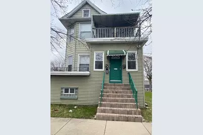 636 S 13th Avenue #2, Maywood, IL 60153 - Photo 1