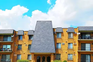 931 Arquilla Dr, Glenwood, IL 60425 - Photo 1