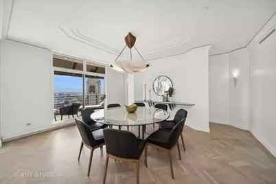 950 N Michigan Avenue #4904, Chicago, IL 60611 - Photo 17