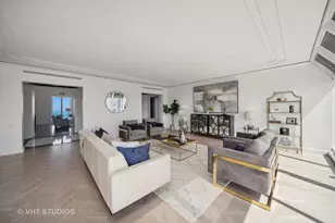 950 N Michigan Ave, Chicago, IL 60611 - Photo 13