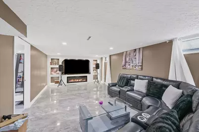 1226 Low Street, Bloomington, IL 61701 - Photo 21