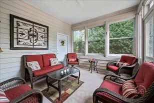 36 Oak Bluff Ct, Naperville, IL 60565 - Photo 23