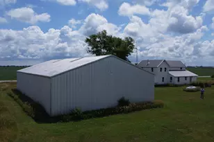 2371 N 3100 East Rd, Donovan, IL 60931 - Photo 11