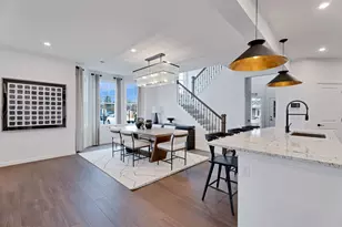 6219 Links Dr, Woodridge, IL 60517 - Photo 5