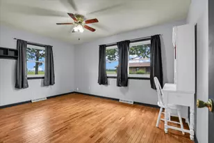 210 N Prospect Ave, Savoy, IL 61874 - Photo 19
