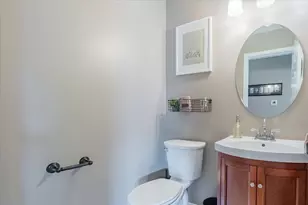 13561 Buck Rd, Bloomington, IL 61705 - Photo 19