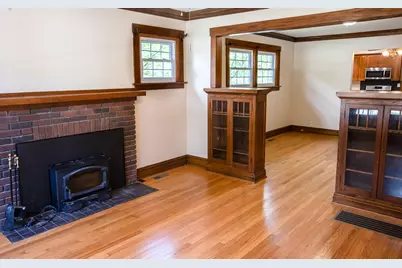 224 N Maple Street, Gilman, IL 60938 - Photo 5