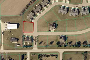 15580 White Oak Dr, South Beloit, IL 61080 - Photo 1