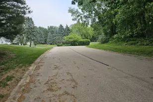 41W329 Prairie View Ln, Campton Hills, IL 60175 - Photo 1